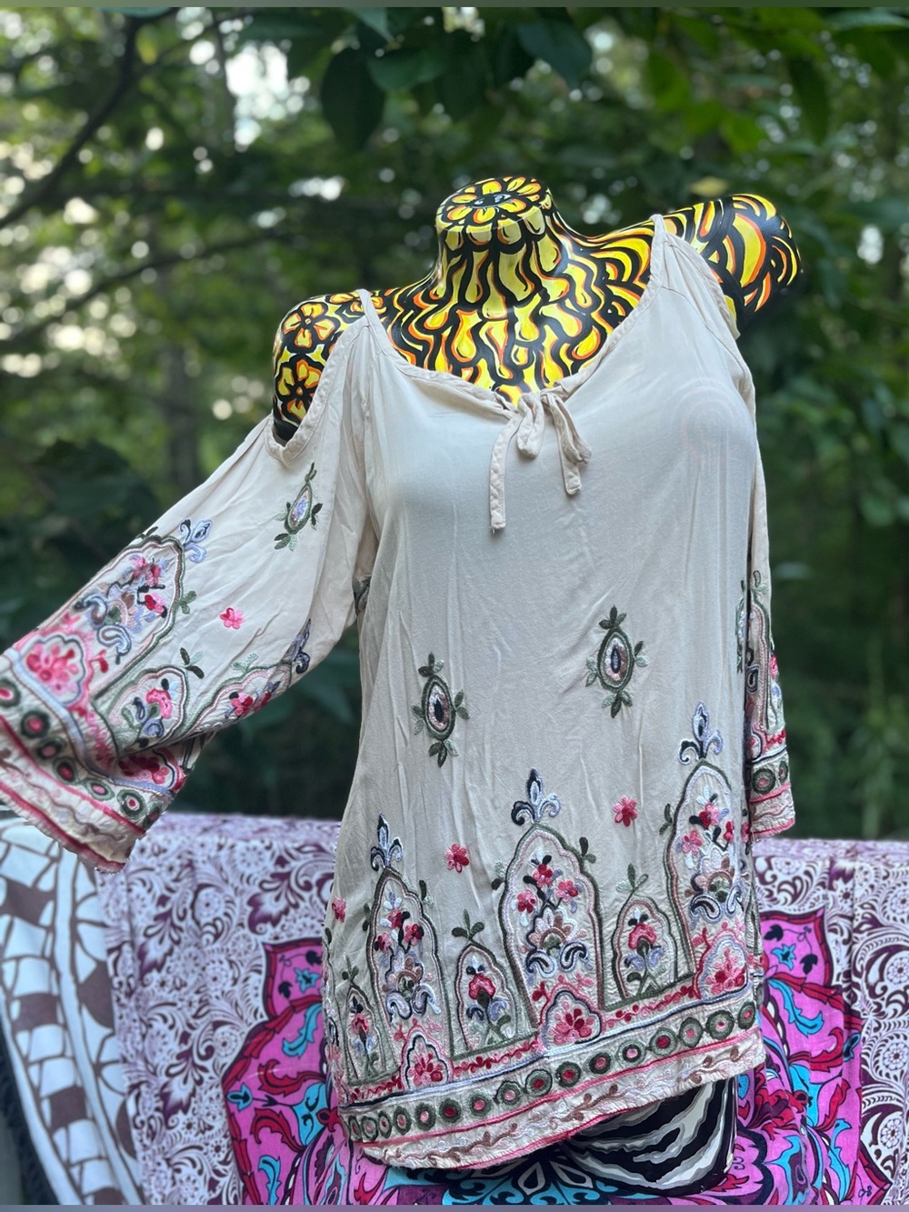Wrangler Boho Embroidered Cold-Shoulder Peasant Top - Cream with Pink Floral
